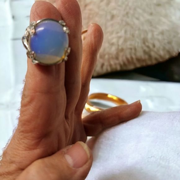 Vintage Art Deco Moonstone Ring Gorgeous - Picture 15 of 15